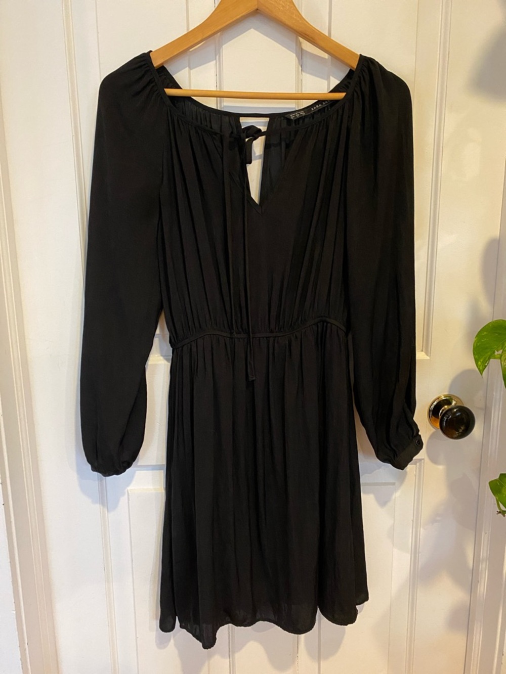 Zara Black Long-Sleeve Peasant Tie-Front Dress long sleeved mini capsule